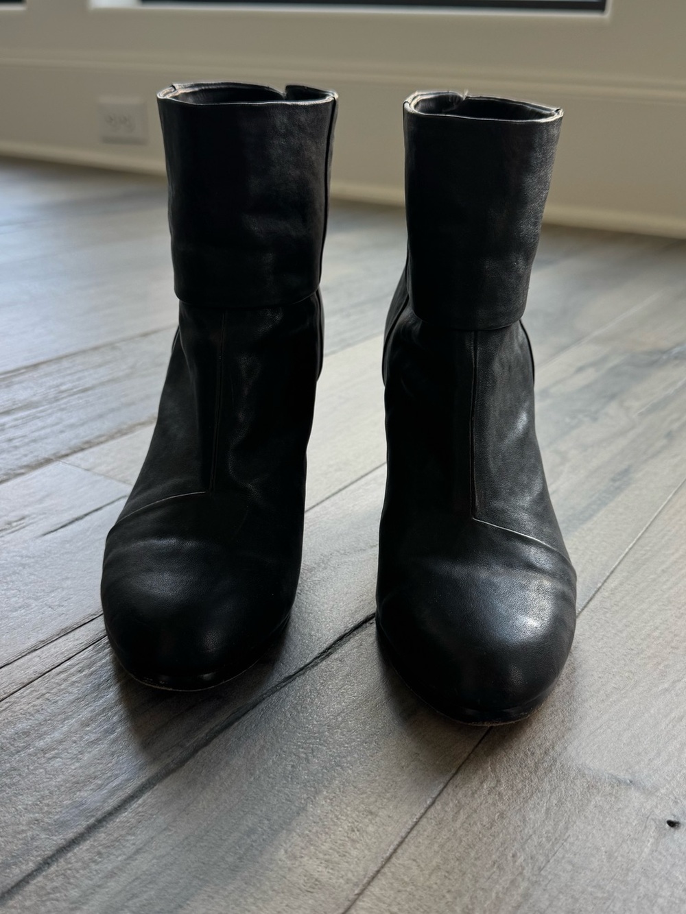 rag & bone Black Leather Ankle Heeled Boots